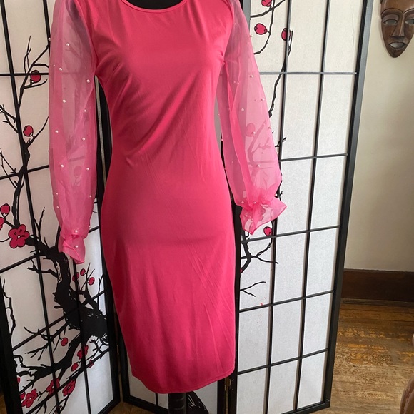 Be pretty in pink wearing dress with sheer pearl embellished sleeves - Picture 6 of 6
